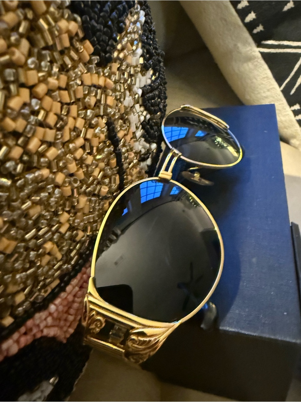 EUC Vintage Versace Gold & Black Women's Sunglasses w Case - Picture 6 of 8